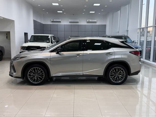 للبيع سياره لكزس RX-350/ 2022 