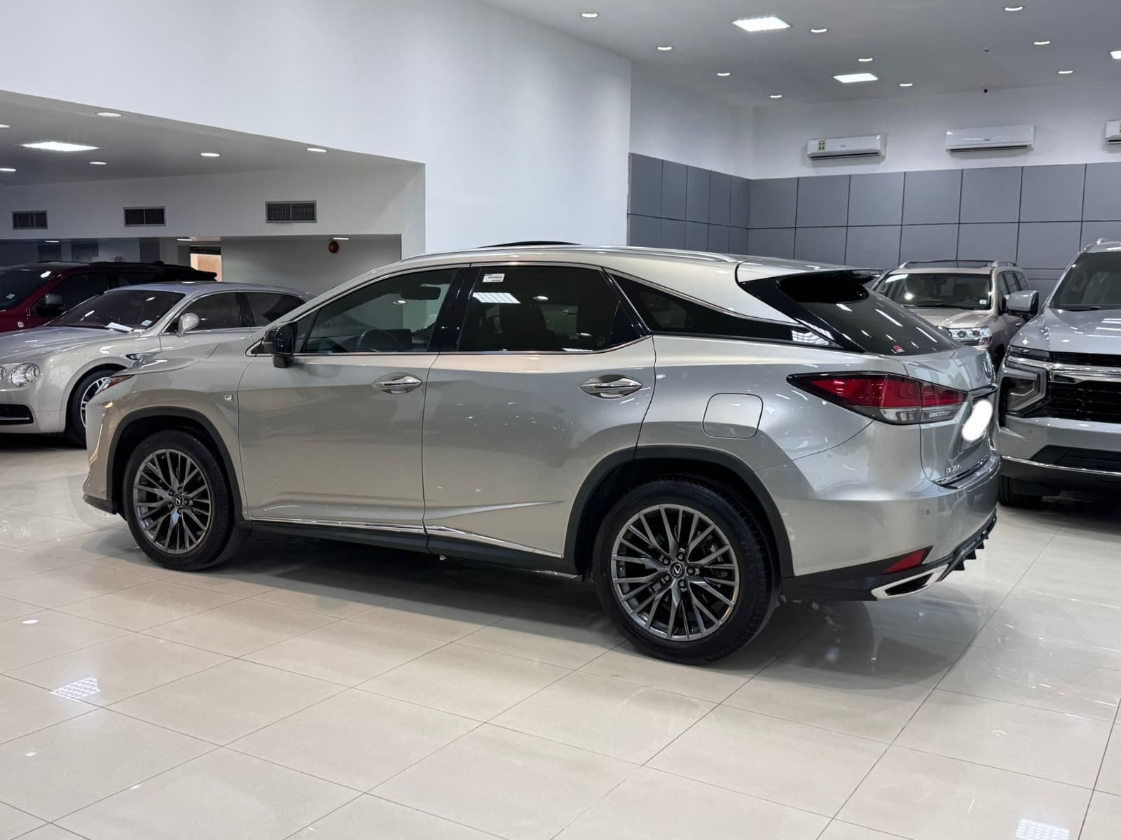 للبيع سياره لكزس RX-350/ 2022  0