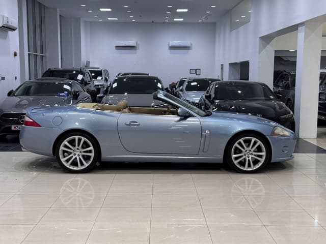 جاكوار XF 2007