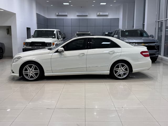 مرسيدس بنز E-300/2012 (أبيض)