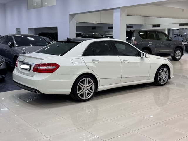 مرسيدس بنز E-300/2012 (أبيض)