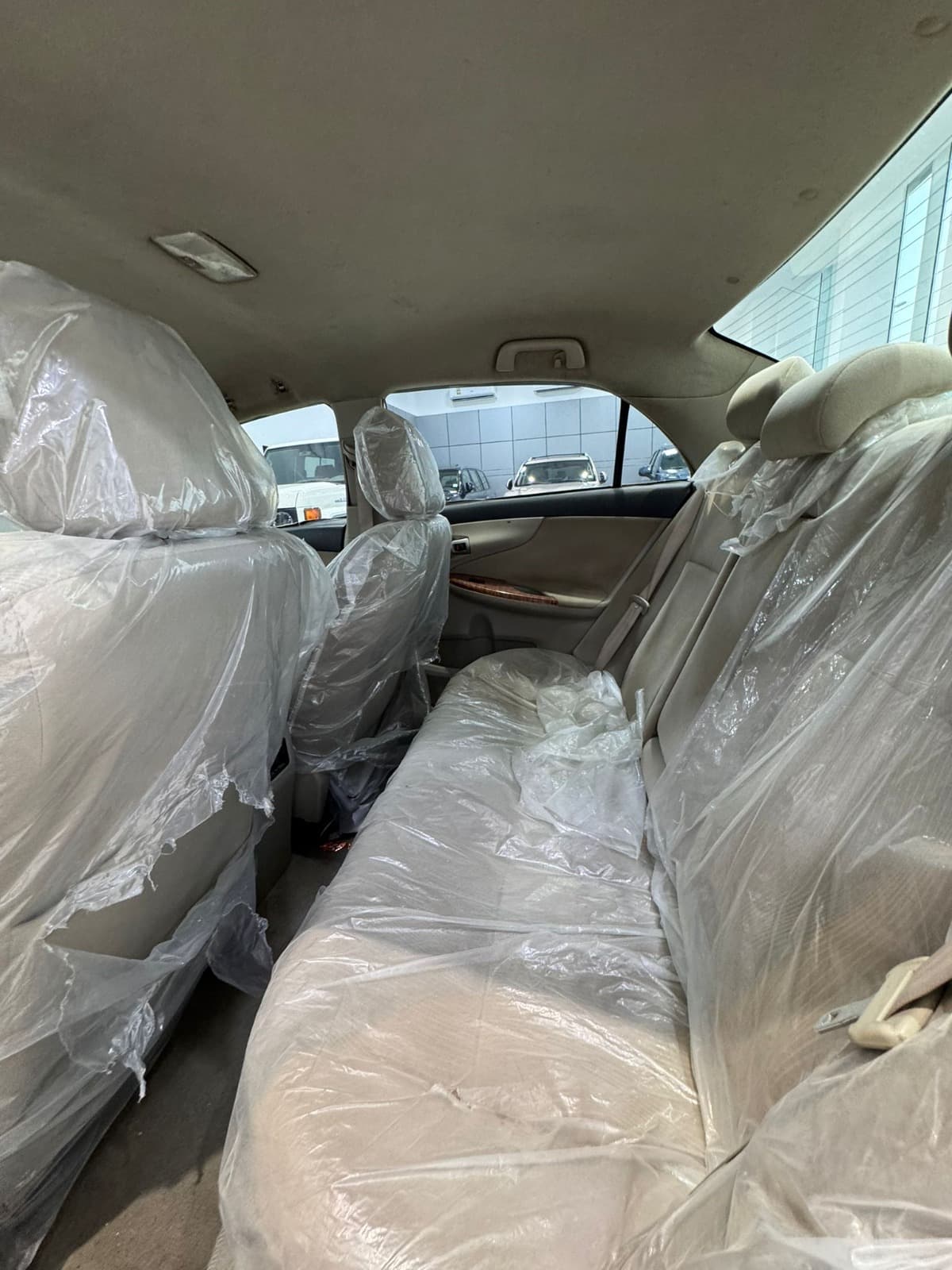 Toyota Corolla XLI 2012 (White) 5