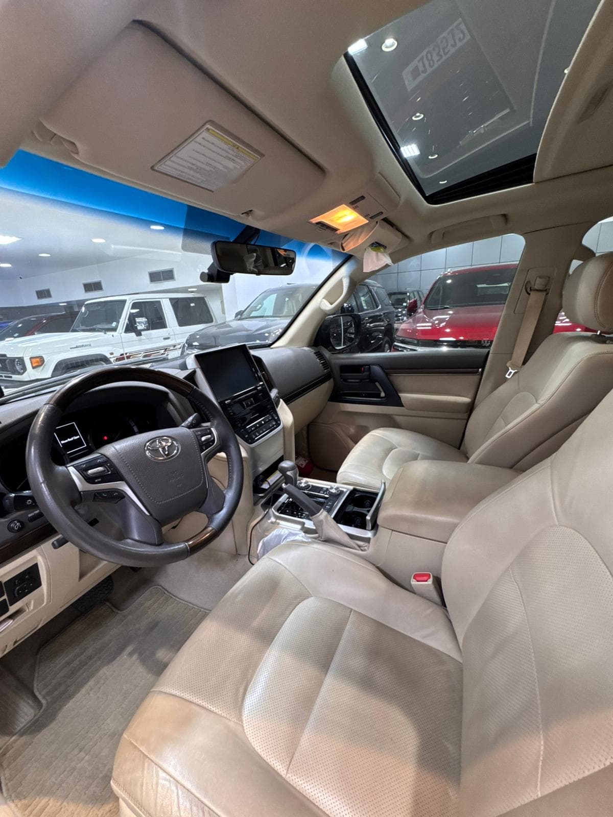  Toyota Land Cruiser GXR 2019  3