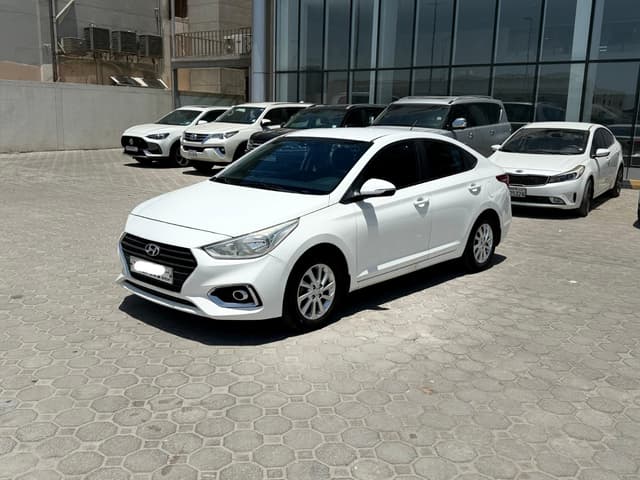 هيونداي أكسنت 2018 (أبيض)