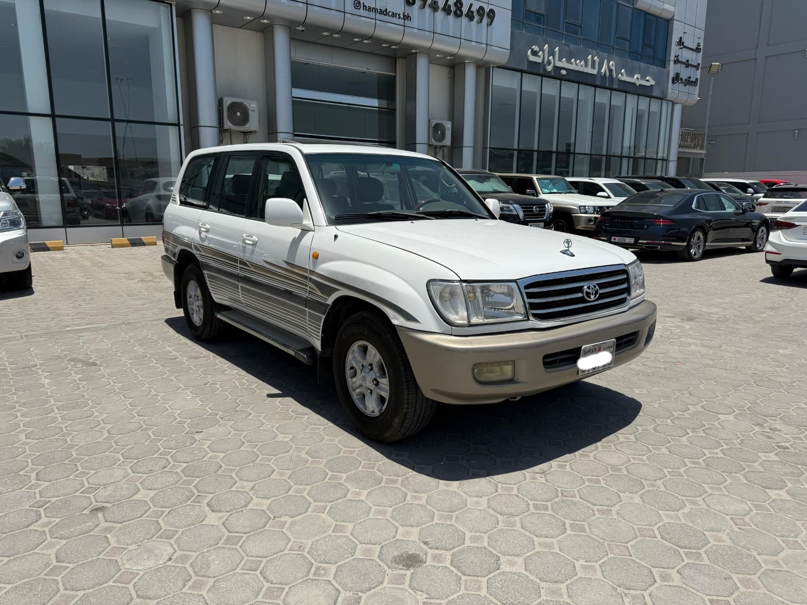 Toyota Land Cruiser GXR 2001 (White) 0