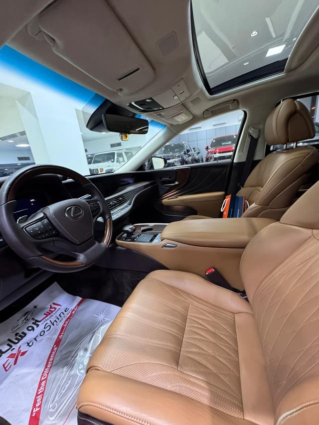 Lexus LS-500 Turbo 2019 