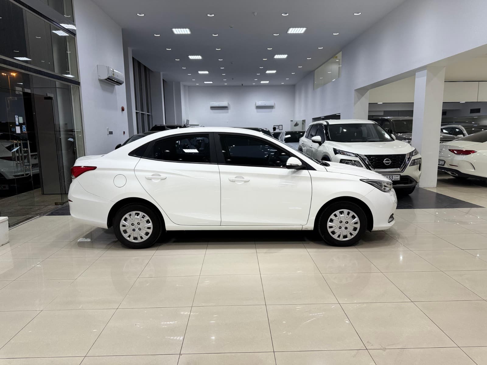 For sale the CHANGAN ALSEVEN 2025 (white) 1