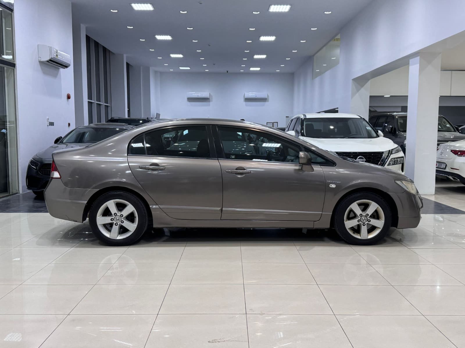 Honda Civic 2009 (Grey) 0