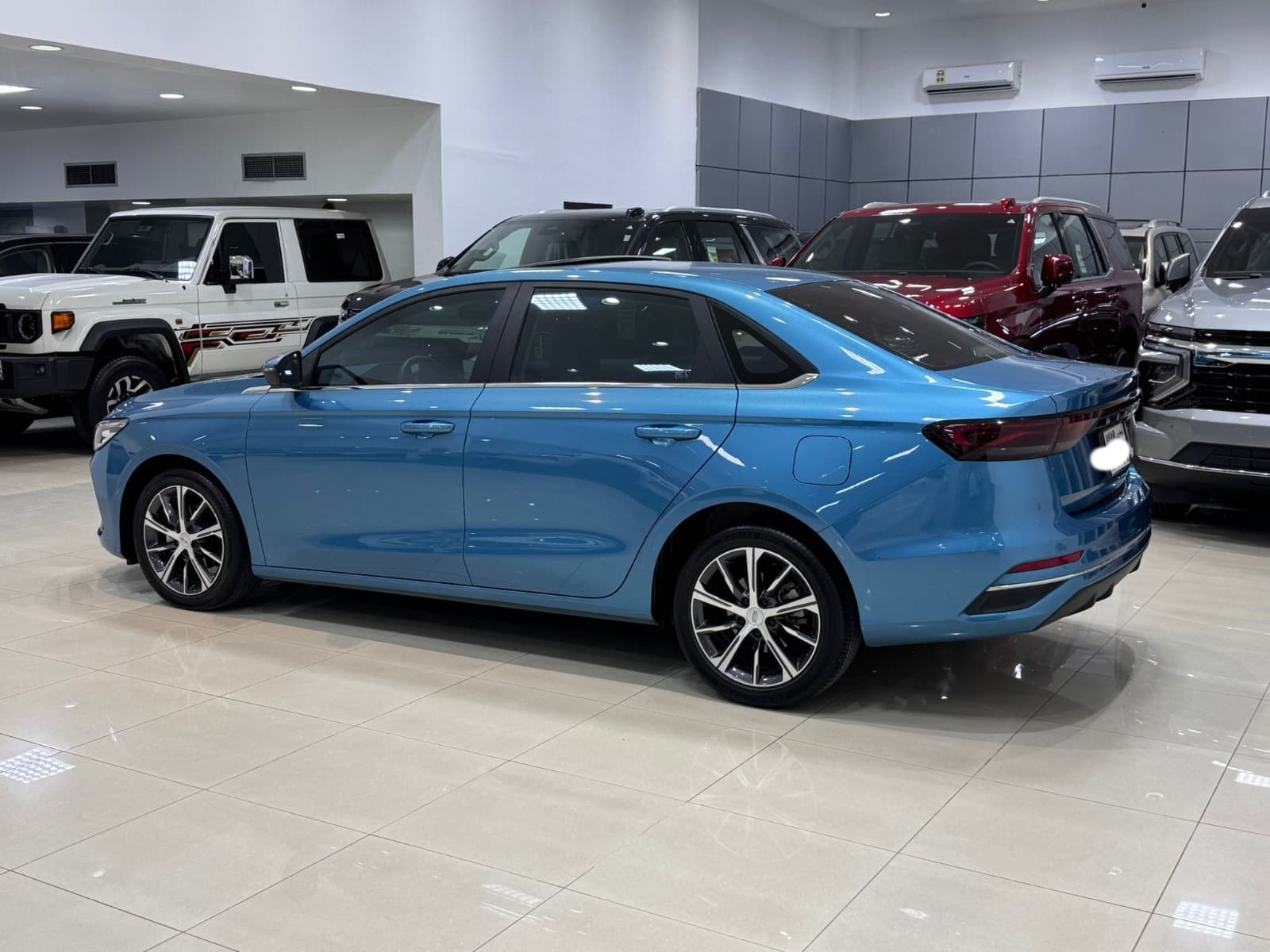 Geely Emgrand 2024 (Blue) 3