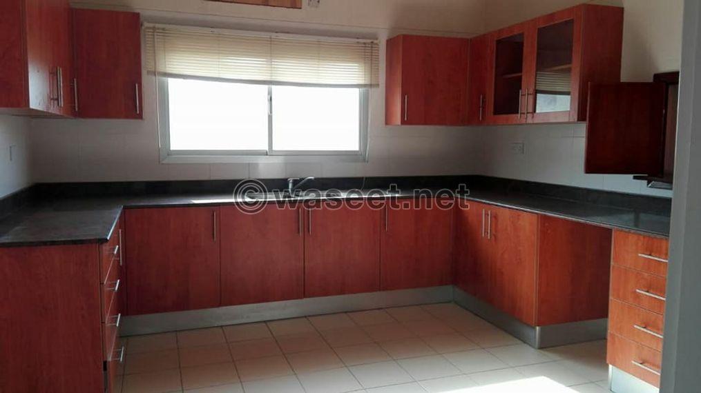 UNFURNISHED APARTMENTS WITH FACILITIES 3