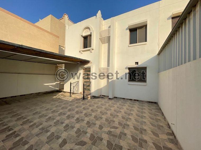 For rent a villa of 250m in Riffa, Al-Hajiyat 0