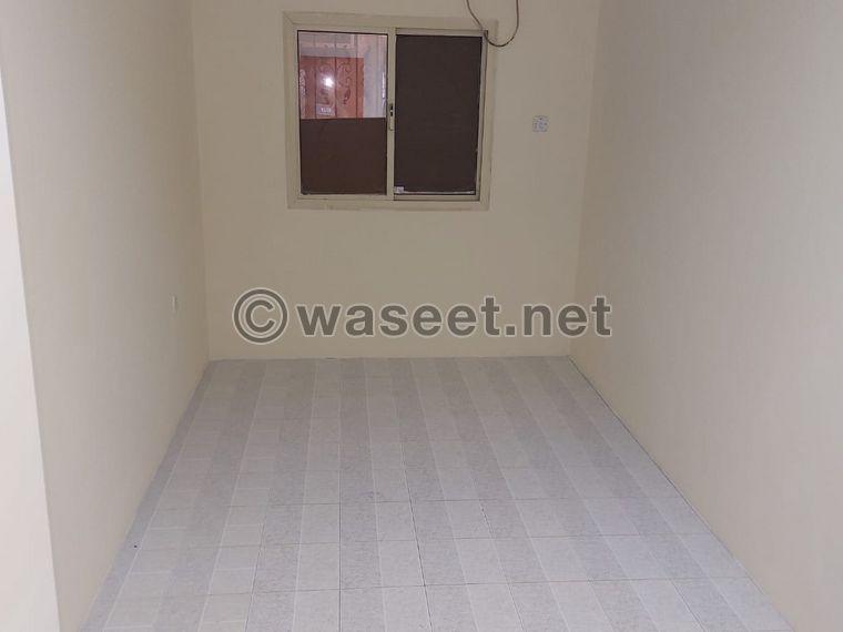 For rent a clean family apartment in Ras Rumman 0