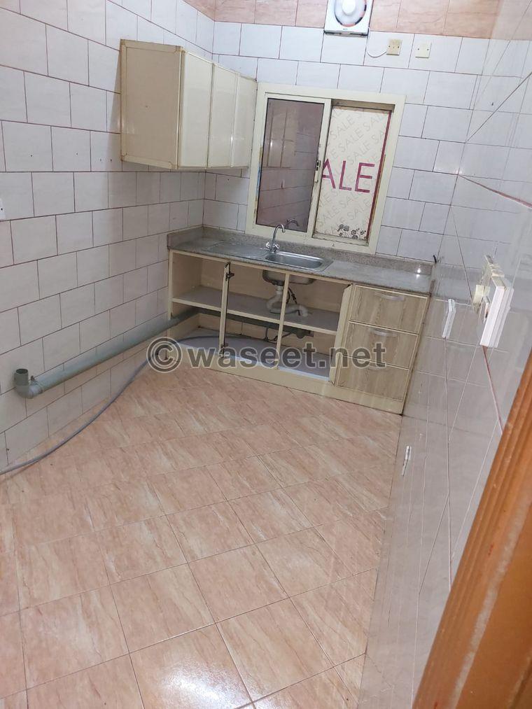 For rent a clean family apartment in Ras Rumman 3