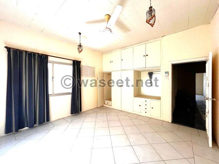 Spacious 3 bedroom apartment for rent in Mahooz 1