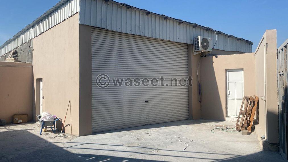 For rent, a large warehouse of 800 square meters 2
