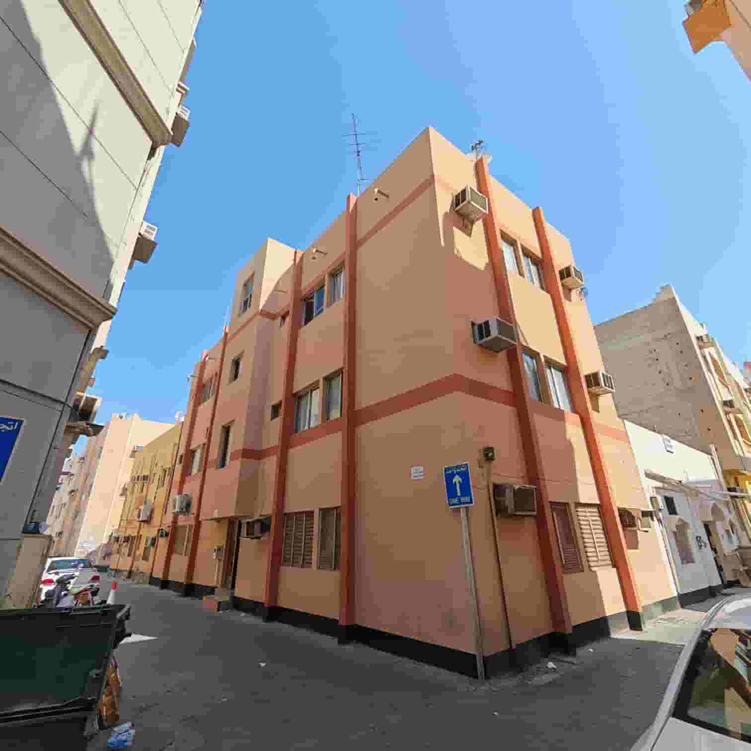 Building for sale in Al Awadhi area Building for sale in Al Awadhi area