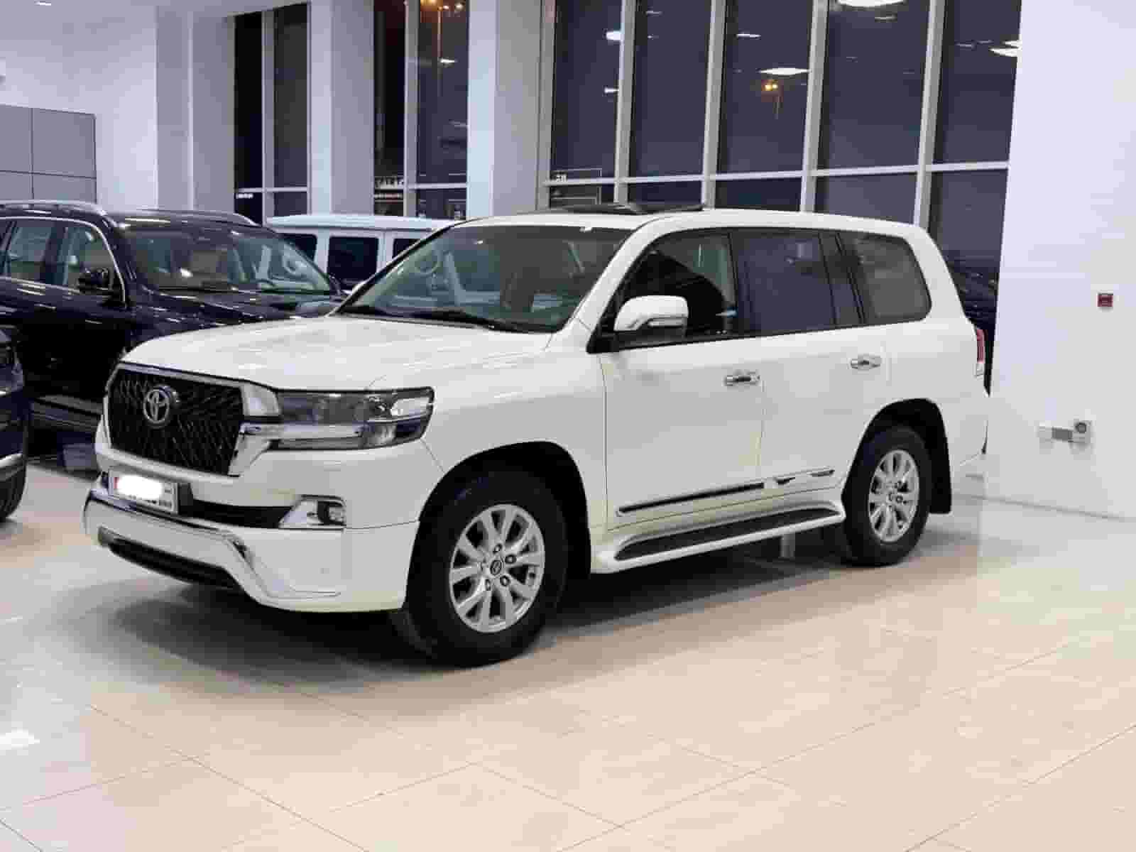 Toyota Land Cruiser GX-R 2017 Toyota Land Cruiser GX-R 2017