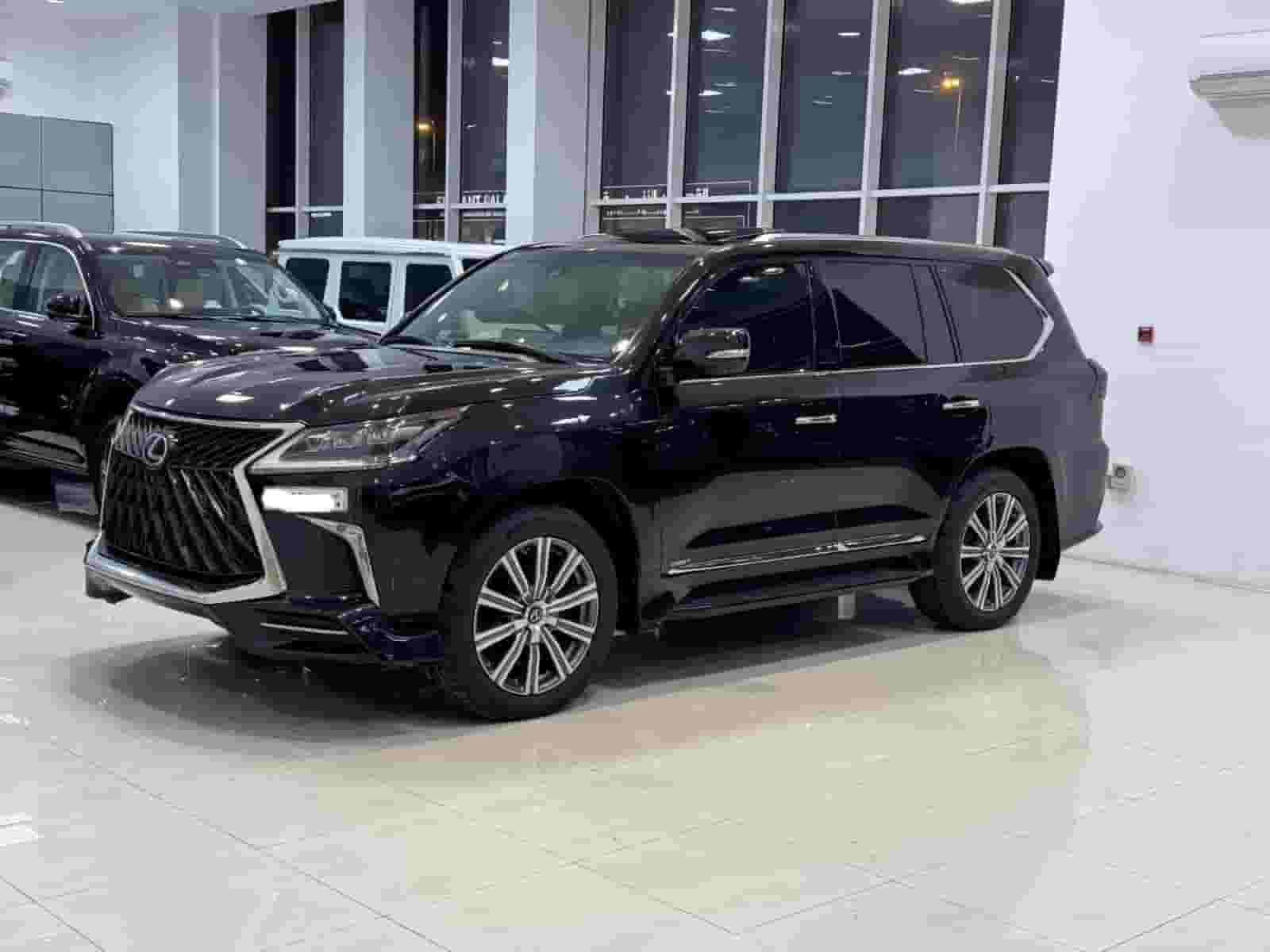 Lexus LX-570 S 2016 (Black) Lexus LX-570 S 2016 (Black)
