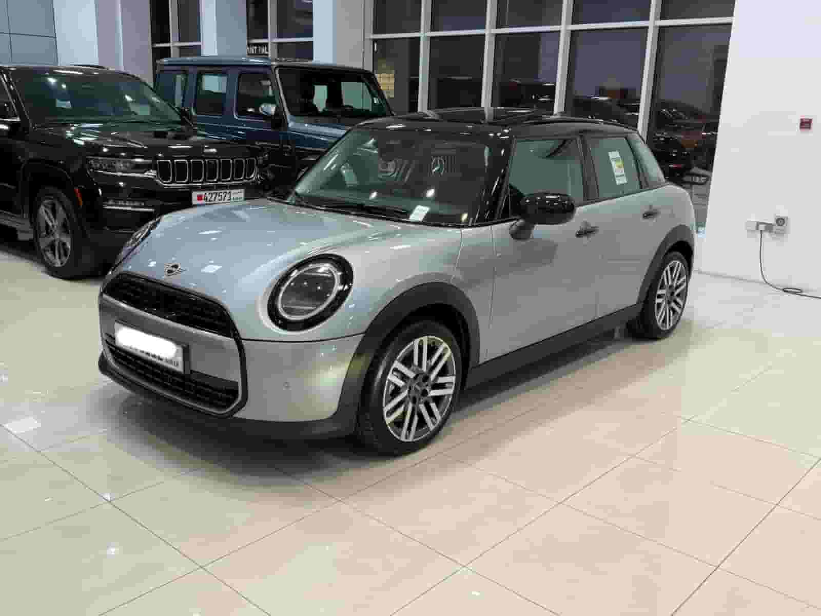 Mini Cooper C 2026 (Silver) Mini Cooper C 2026 (Silver)