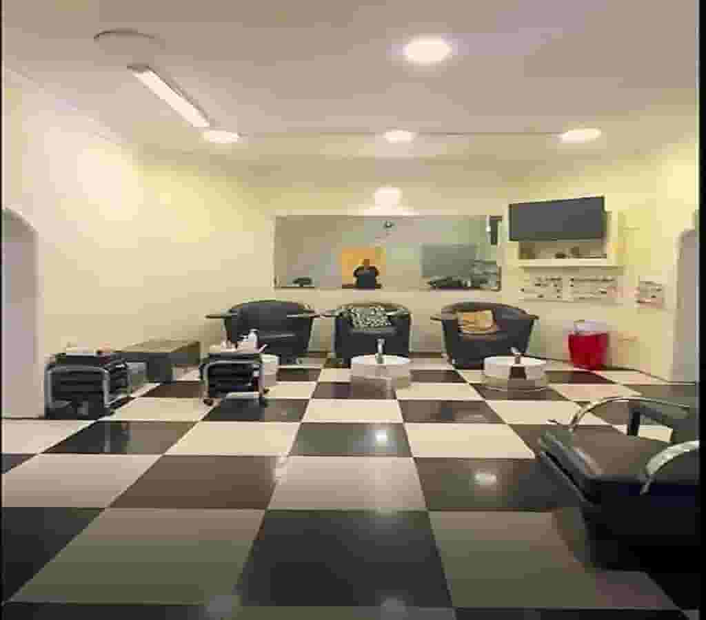 Fully Equipped Ladies' Beauty Salon for Sale in Mahooz BD.5000/- Fully Equipped Ladies' Beauty Salon for Sale in Mahooz BD.5000/-