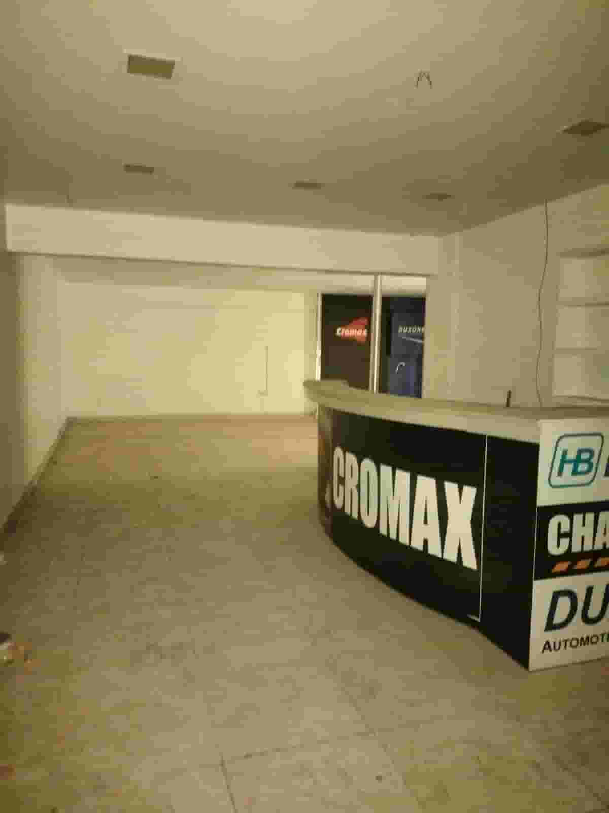 Shop for rent at Salmabad near mercides Suitable for any commercial project Shop for rent at Salmabad near mercides Suitable for any commercial project