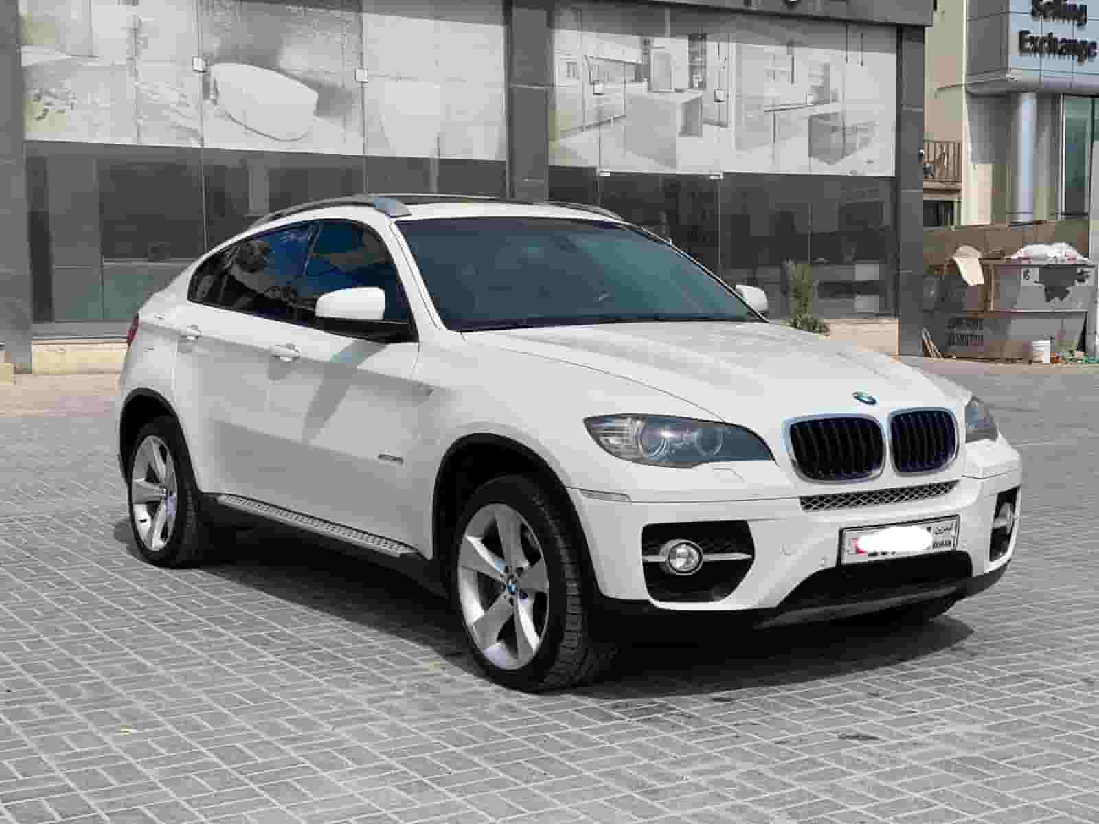 بي أم دبليو X6/2011 (أبيض) بي أم دبليو X6/2011 (أبيض)